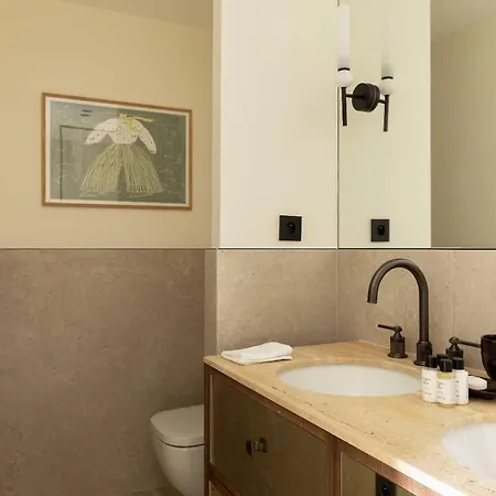 Luxurious Saint Honore By Onefinestay * Parigi