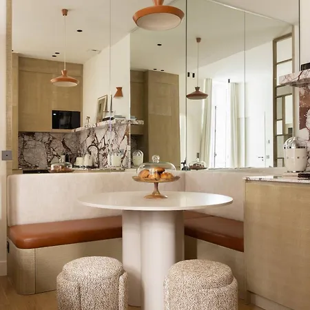 Luxurious Saint Honore By Onefinestay * Parigi